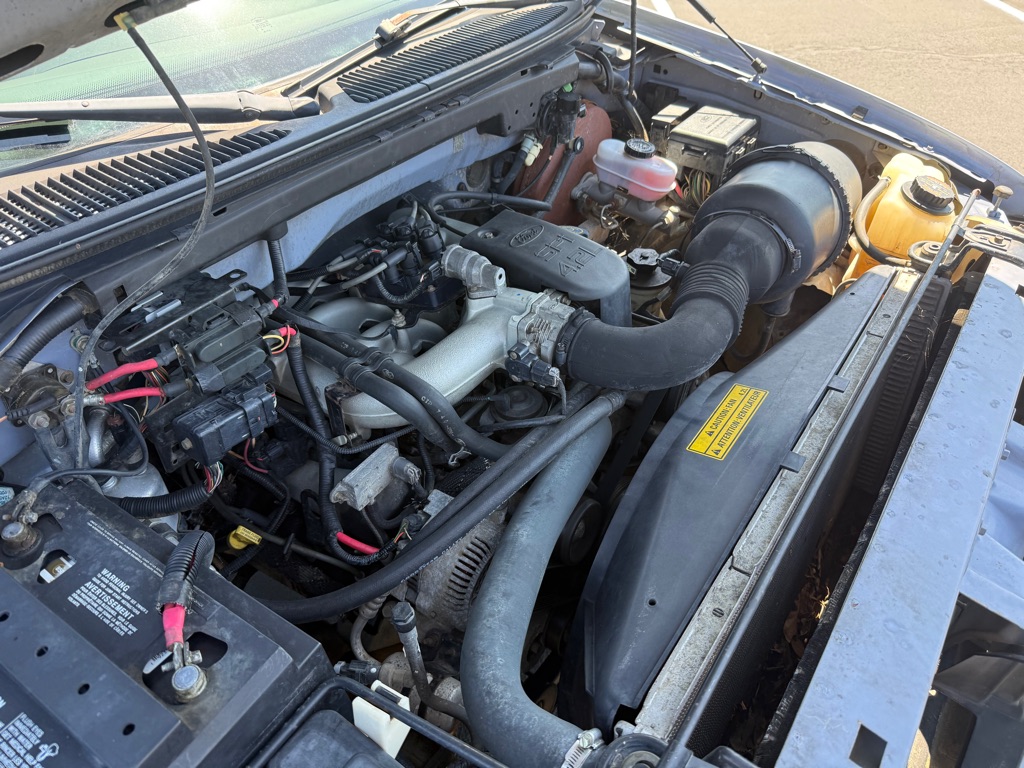 Photo 21 of this FORD F150