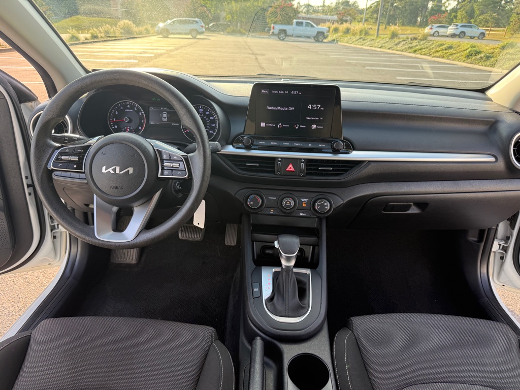 Photo 12 of this KIA FORTE