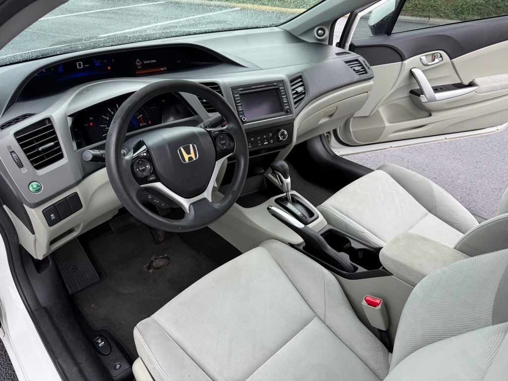 Photo 12 of this HONDA CIVIC