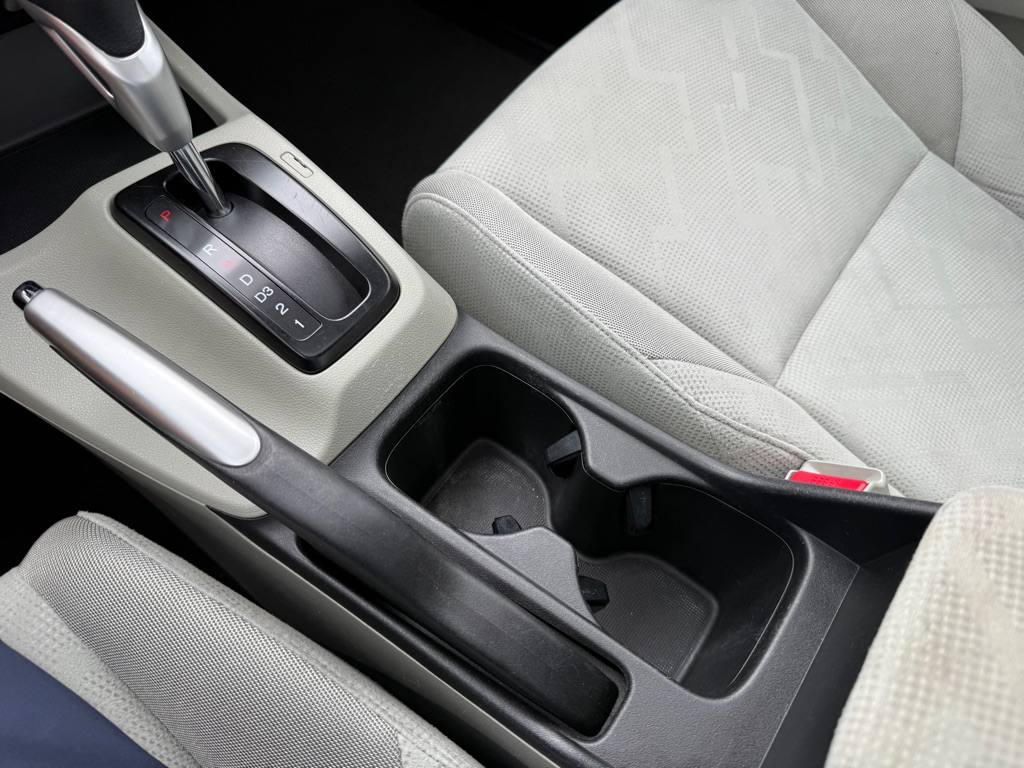 Photo 19 of this HONDA CIVIC