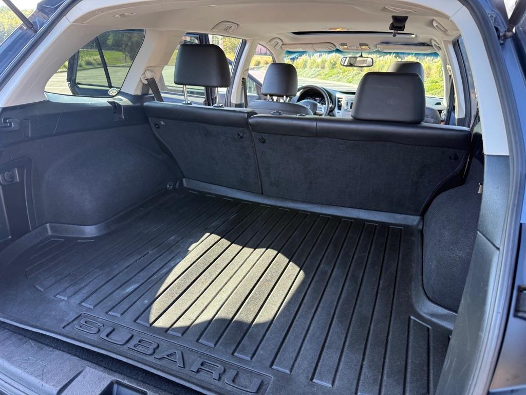 Photo 16 of this SUBARU OUTBACK