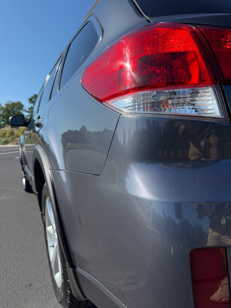 Photo 27 of this SUBARU OUTBACK