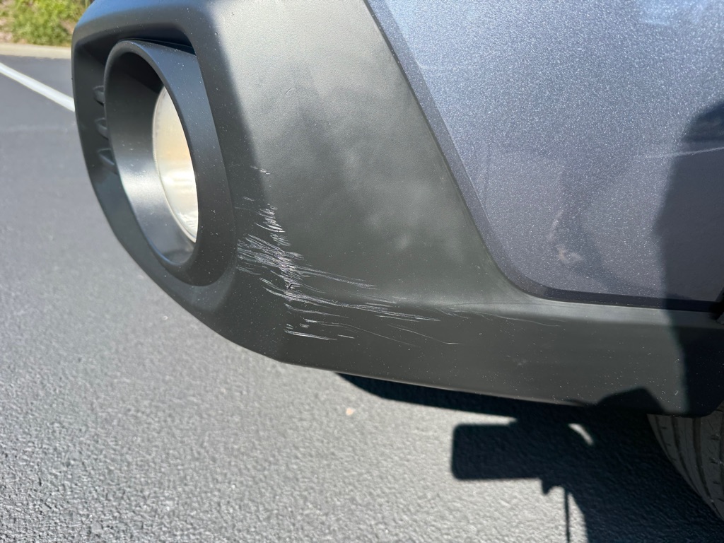 Photo 37 of this SUBARU OUTBACK