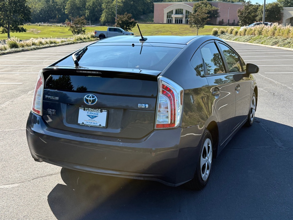 Photo 8 of this TOYOTA PRIUS