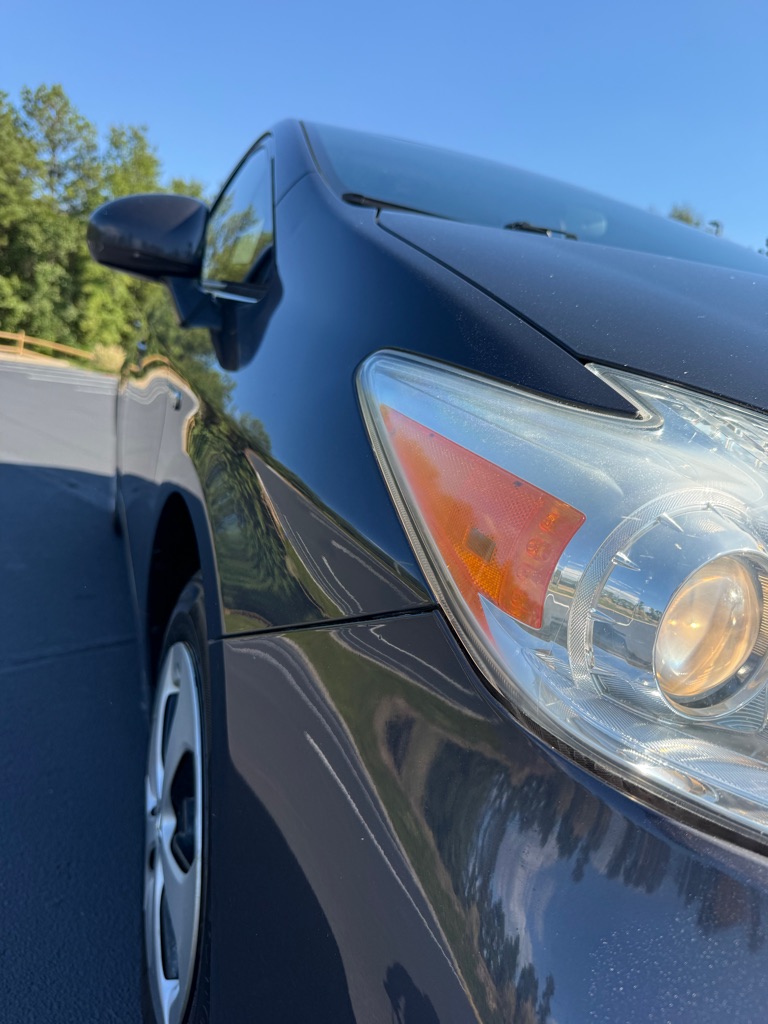 Photo 33 of this TOYOTA PRIUS