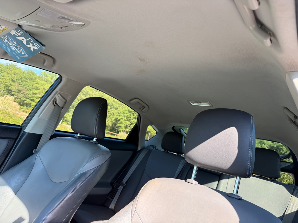 Photo 29 of this TOYOTA PRIUS