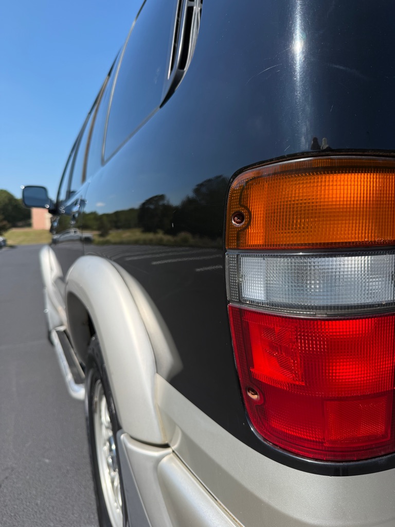 Photo 70 of this ISUZU TROOPER