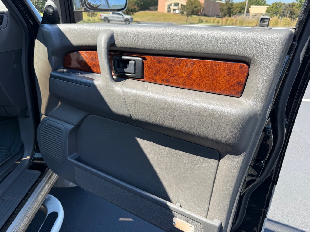 Photo 57 of this ISUZU TROOPER