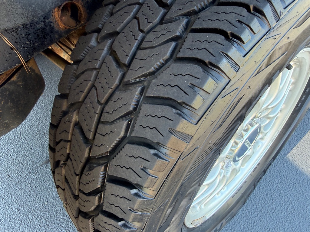 Photo 66 of this ISUZU TROOPER