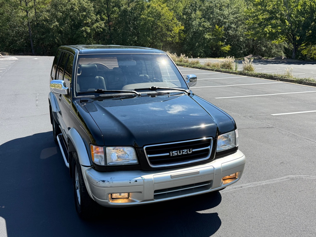 Photo 7 of this ISUZU TROOPER