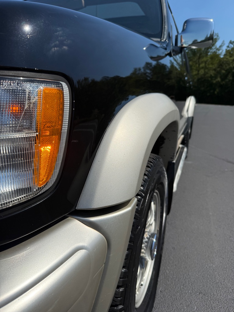 Photo 69 of this ISUZU TROOPER