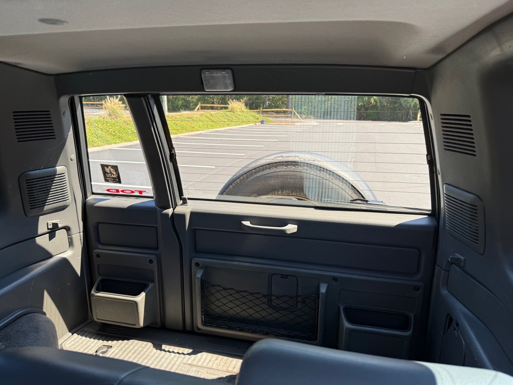 Photo 54 of this ISUZU TROOPER