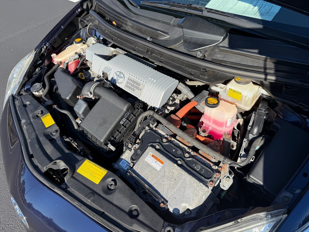 Photo 30 of this TOYOTA PRIUS