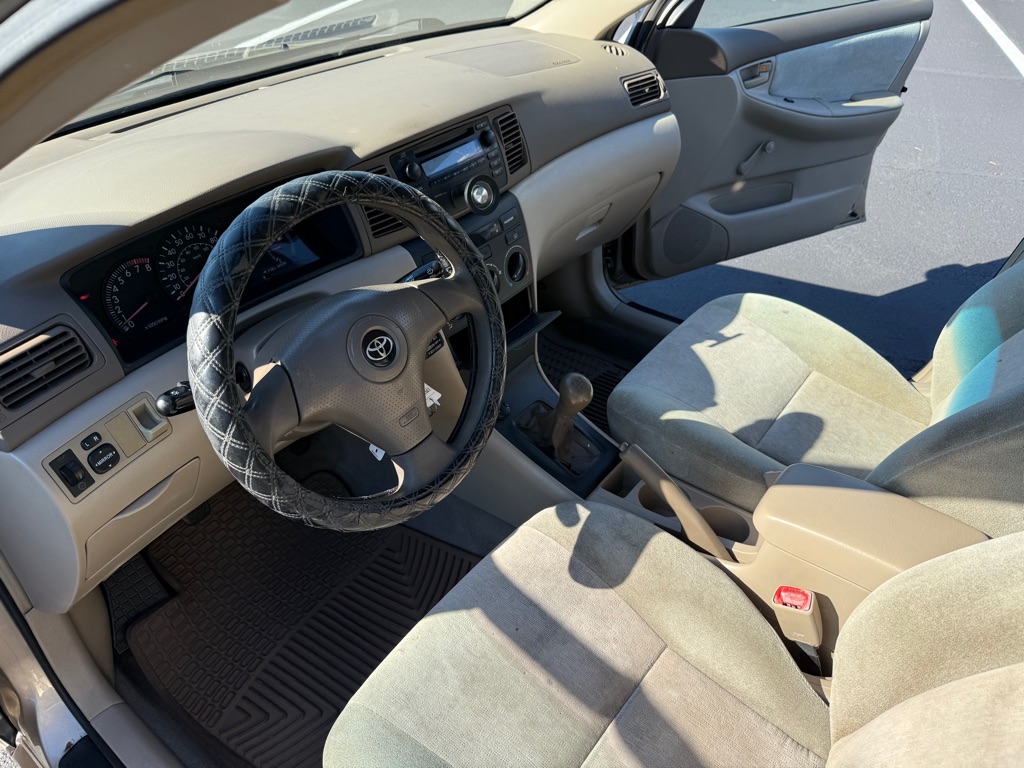 Photo 11 of this TOYOTA COROLLA