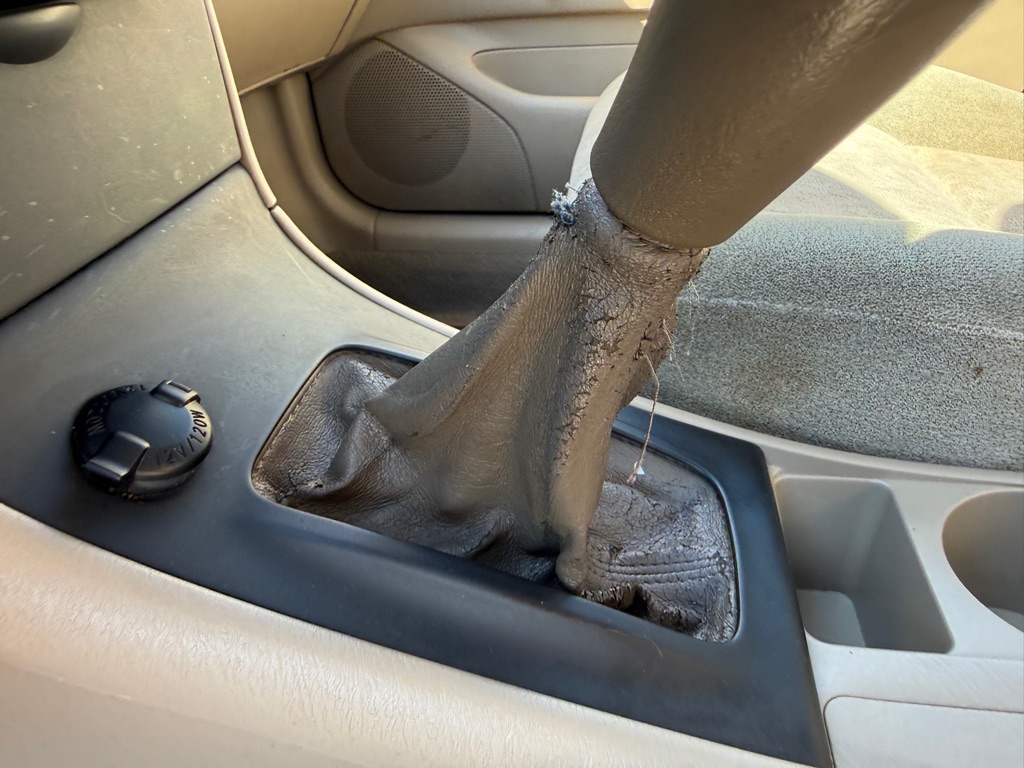 Photo 34 of this TOYOTA COROLLA