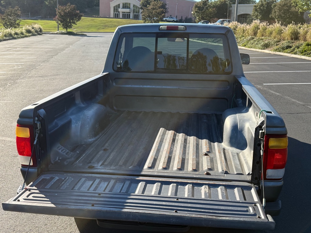 Photo 13 of this FORD RANGER