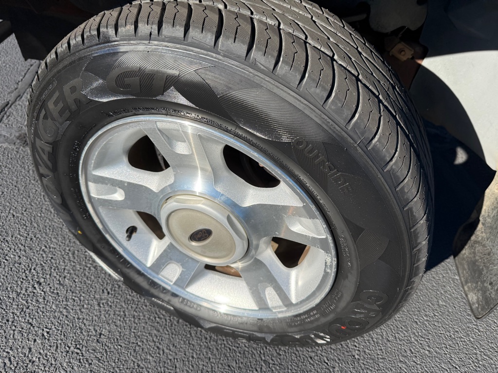 Photo 24 of this FORD RANGER