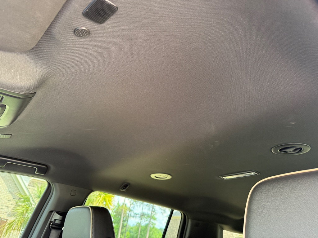 Photo 12 of this CHEVROLET SUBURBAN