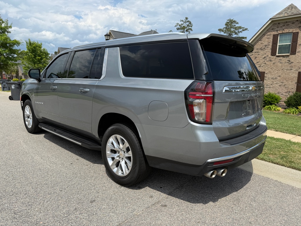 Photo 4 of this CHEVROLET SUBURBAN