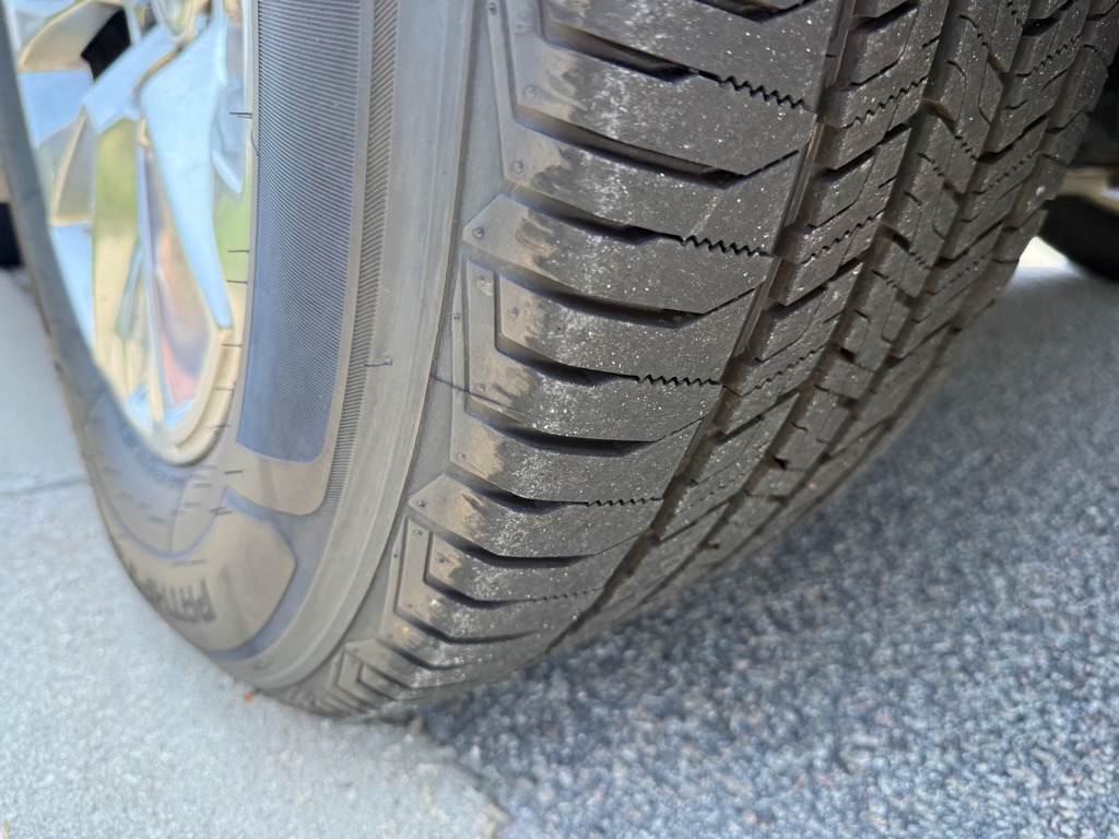 Photo 18 of this CHEVROLET TAHOE