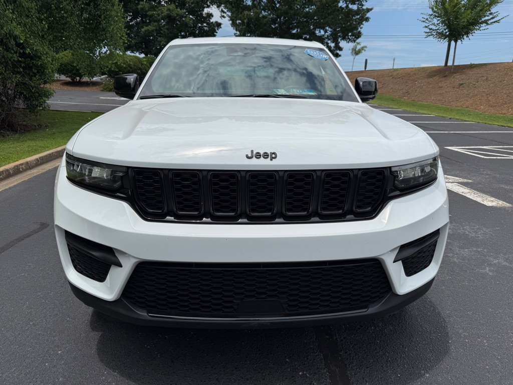 Photo 26 of this JEEP GRAND CHEROKEE