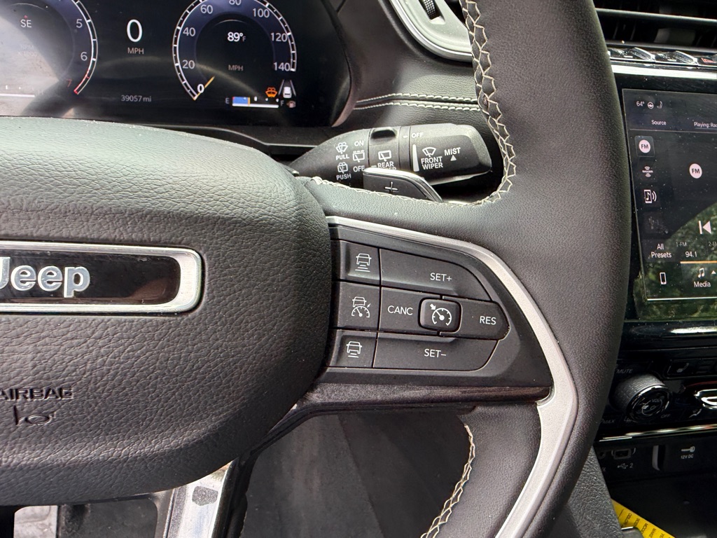 Photo 15 of this JEEP GRAND CHEROKEE