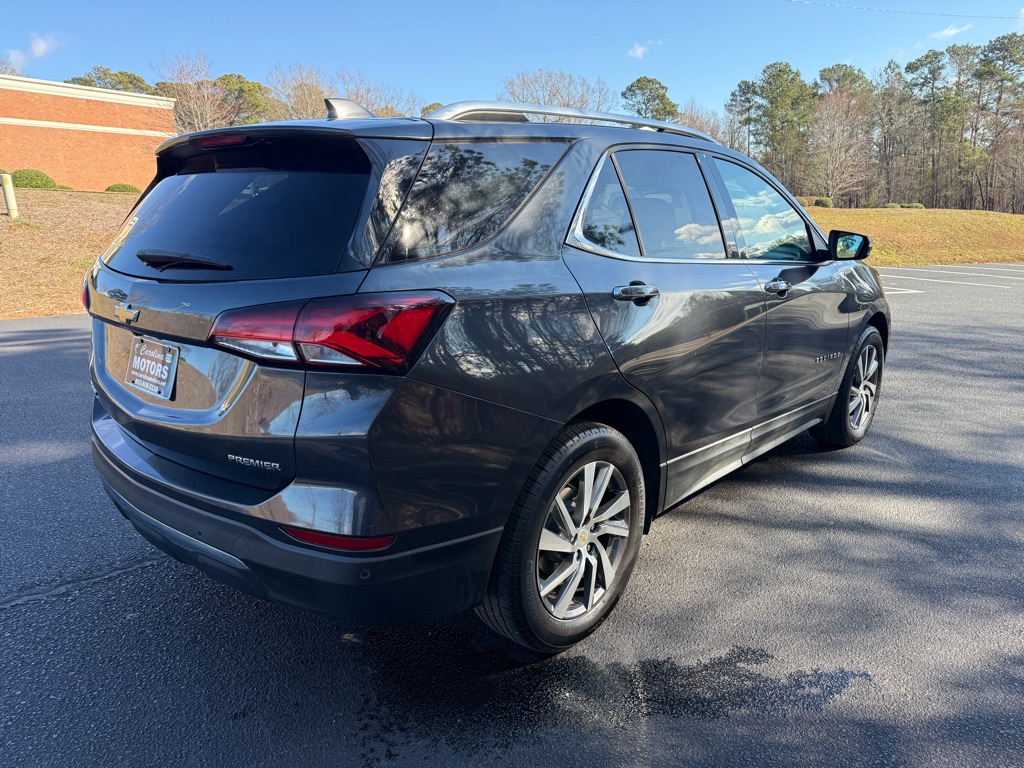 Photo 30 of this CHEVROLET EQUINOX