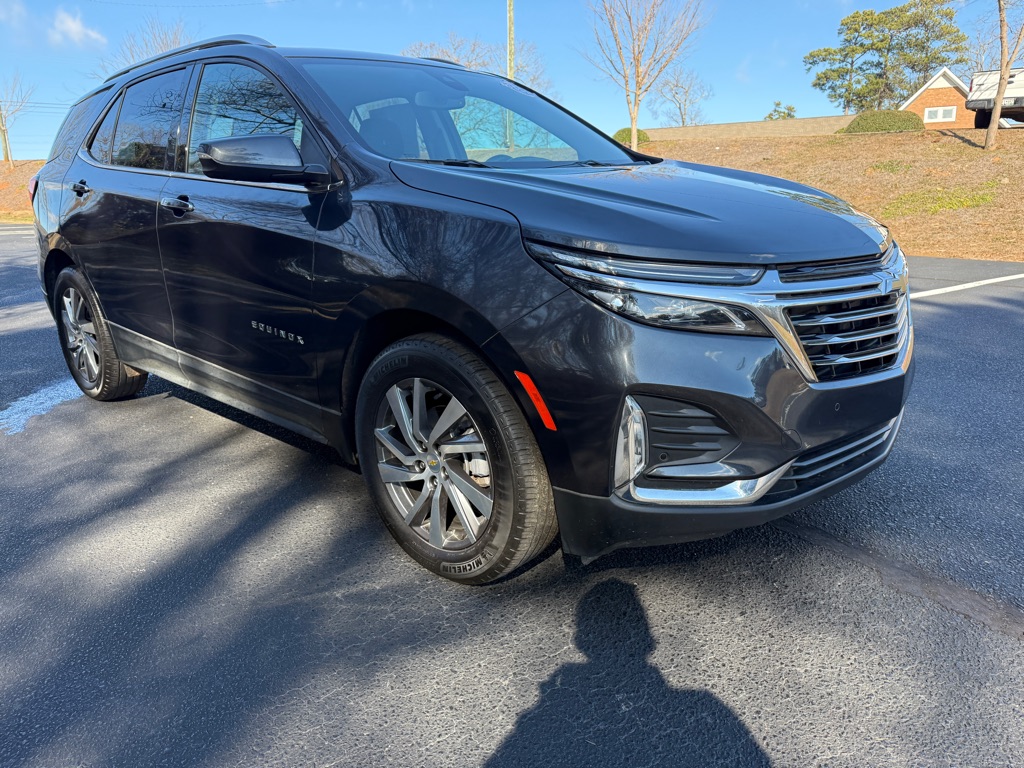Photo 28 of this CHEVROLET EQUINOX