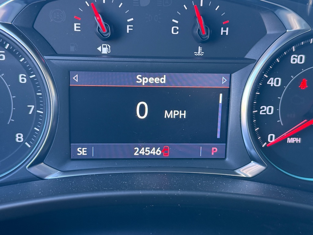 Photo 6 of this CHEVROLET EQUINOX