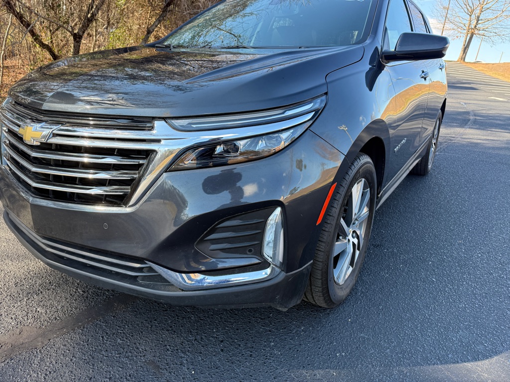 Photo 25 of this CHEVROLET EQUINOX