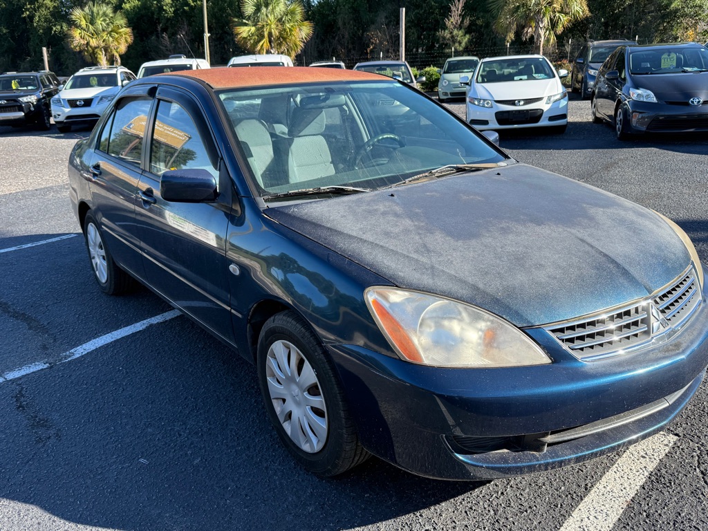 Photo 2 of this MITSUBISHI LANCER