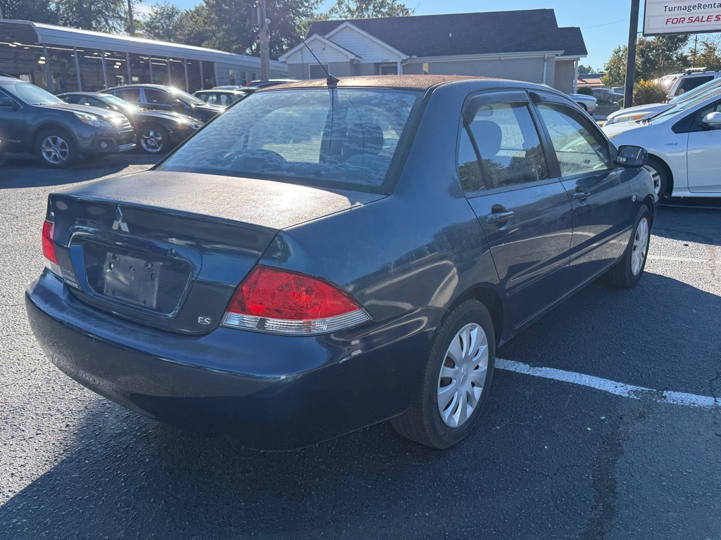 Photo 3 of this MITSUBISHI LANCER