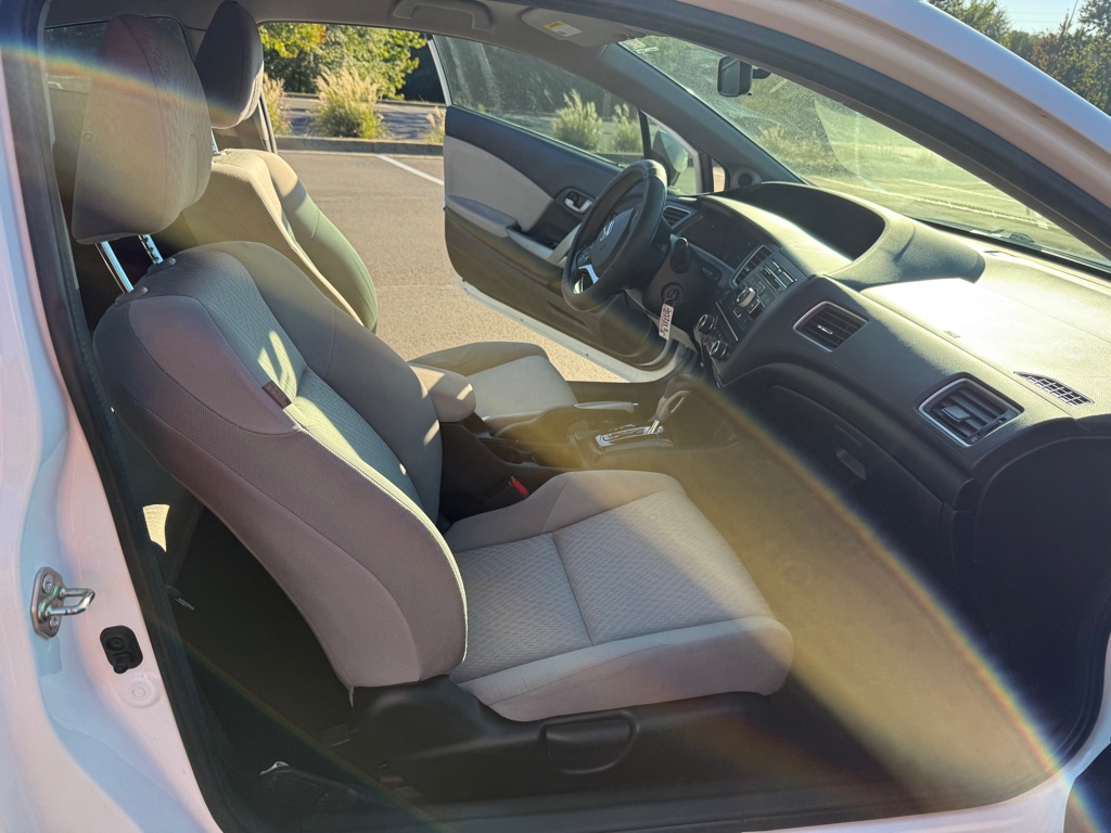 Photo 13 of this HONDA CIVIC