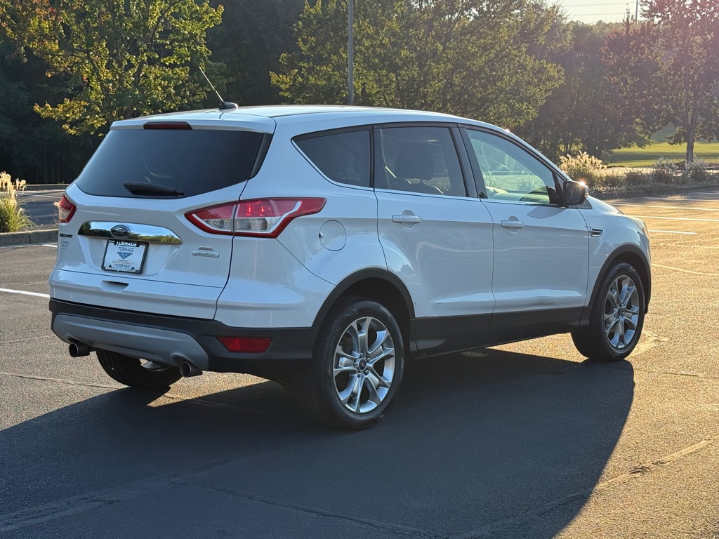 Photo 6 of this FORD ESCAPE