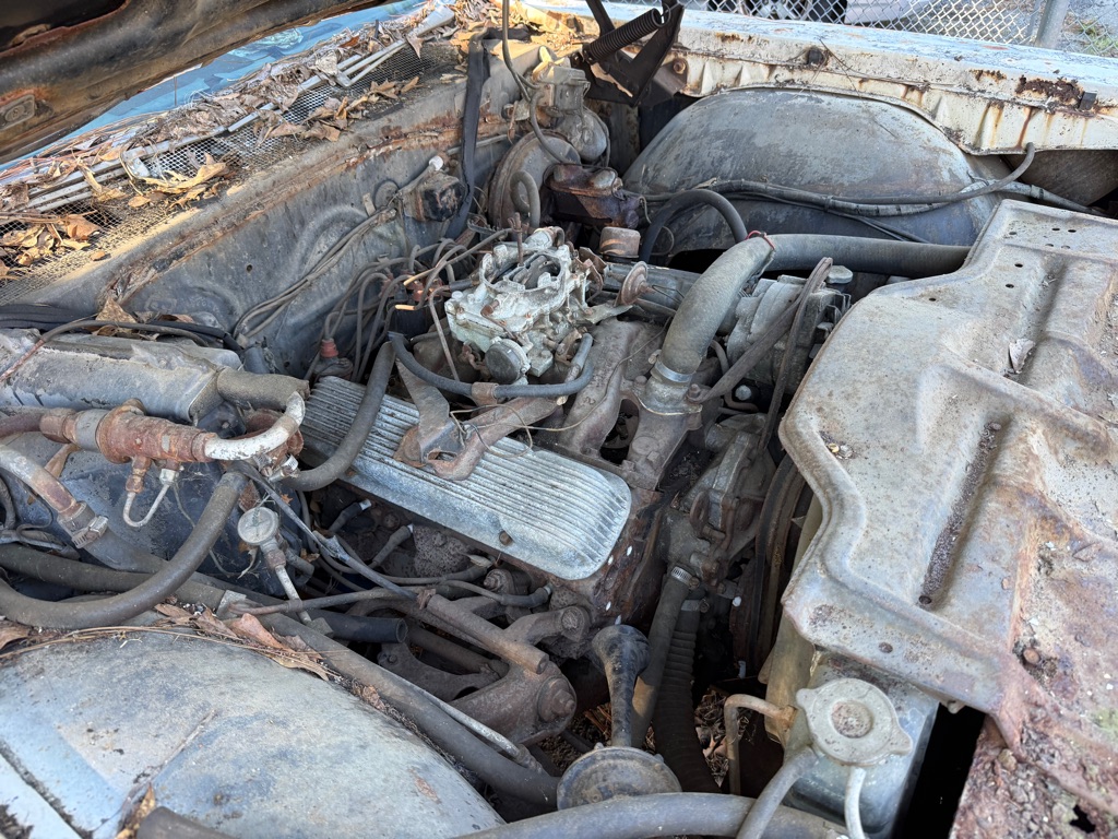 Photo 22 of this PONTIAC GRAND PRIX
