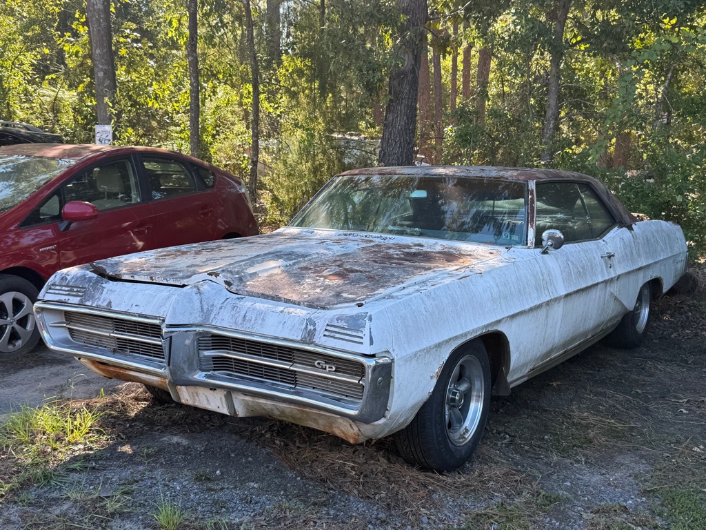 1967 PONTIAC GRAND PRIX