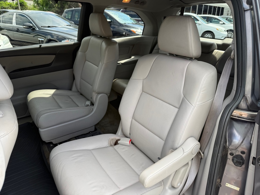 Photo 13 of this HONDA ODYSSEY