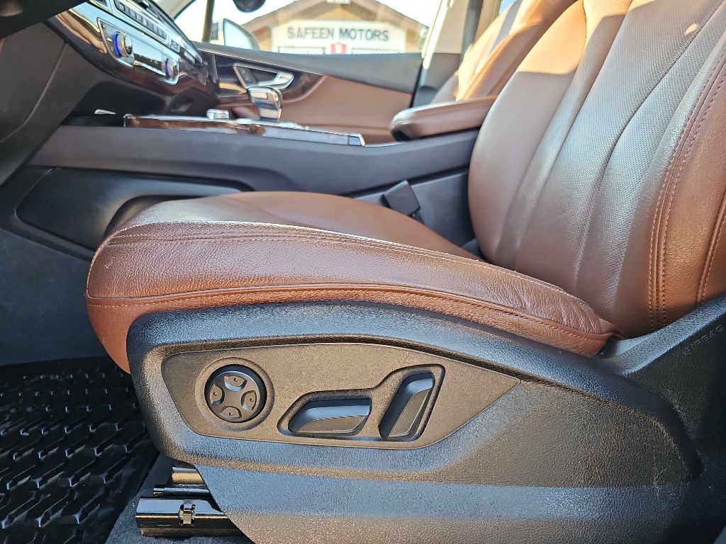 Photo 23 of this AUDI Q7