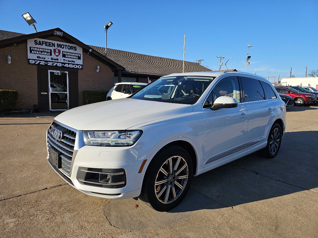 Photo 4 of this AUDI Q7