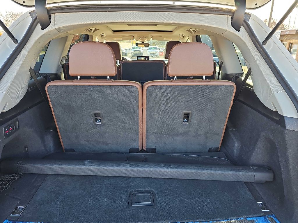 Photo 42 of this AUDI Q7