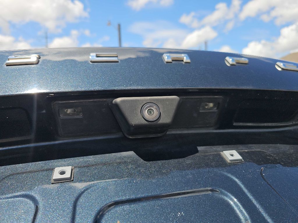 Photo 30 of this FORD ESCAPE