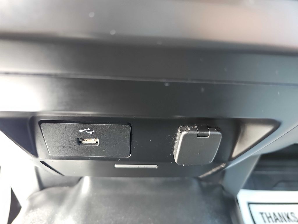 Photo 32 of this FORD F150