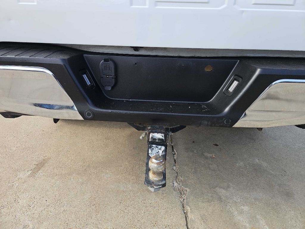 Photo 35 of this FORD F150