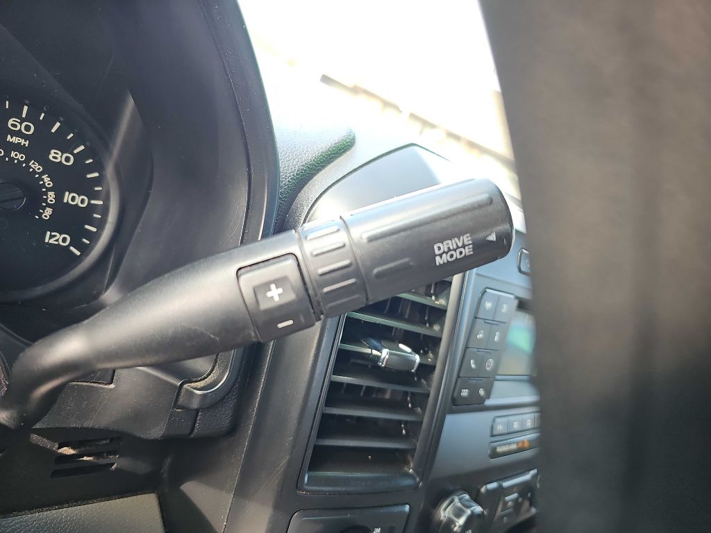 Photo 31 of this FORD F150