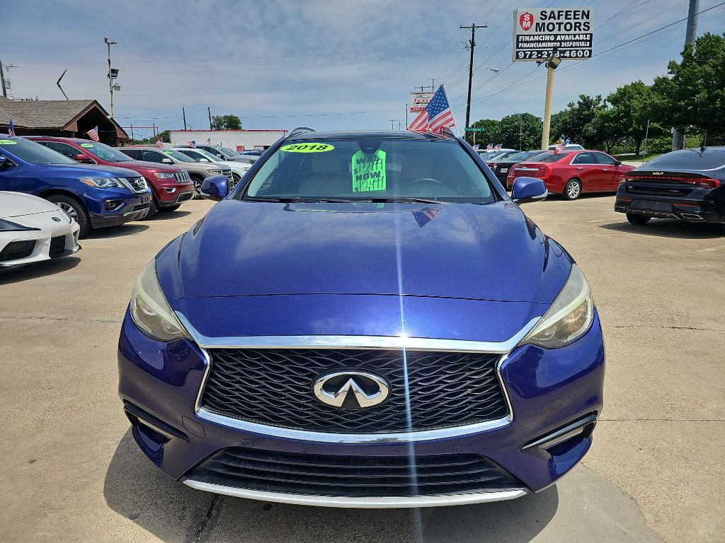 Photo 8 of this INFINITI QX30