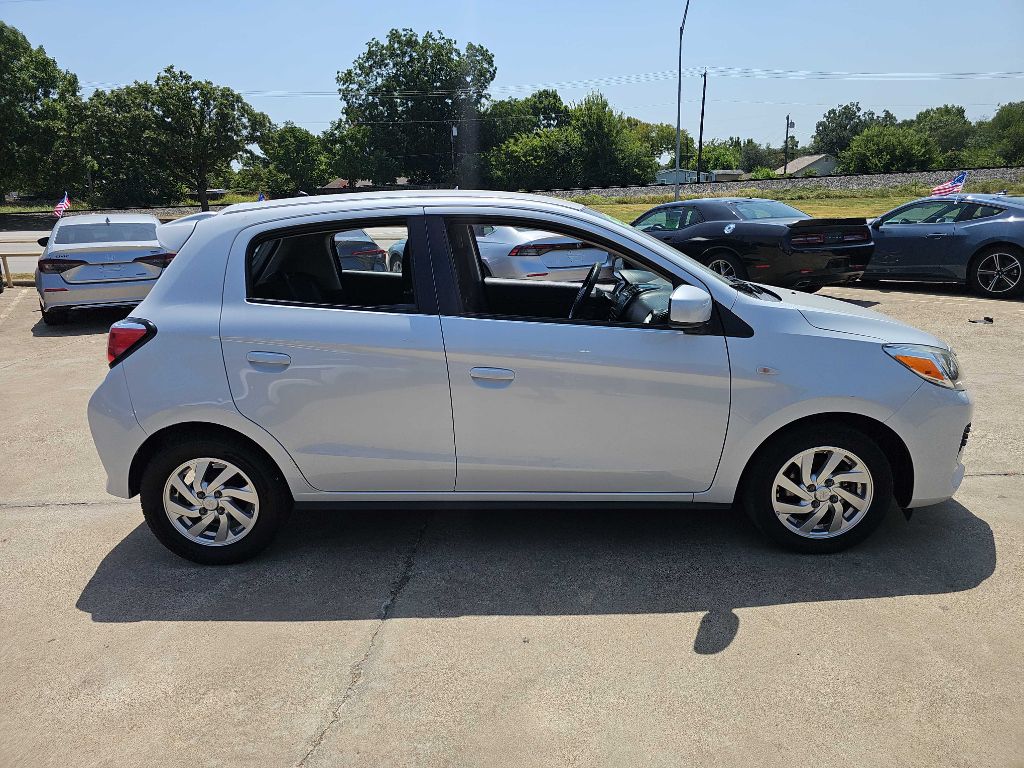 Photo 2 of this MITSUBISHI MIRAGE