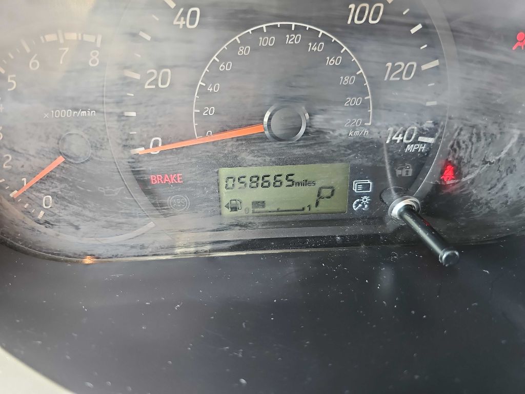 Photo 25 of this MITSUBISHI MIRAGE