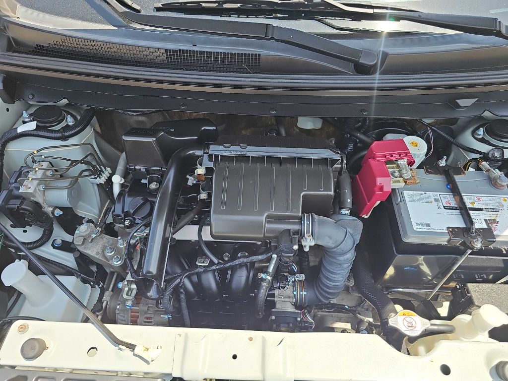 Photo 30 of this MITSUBISHI MIRAGE