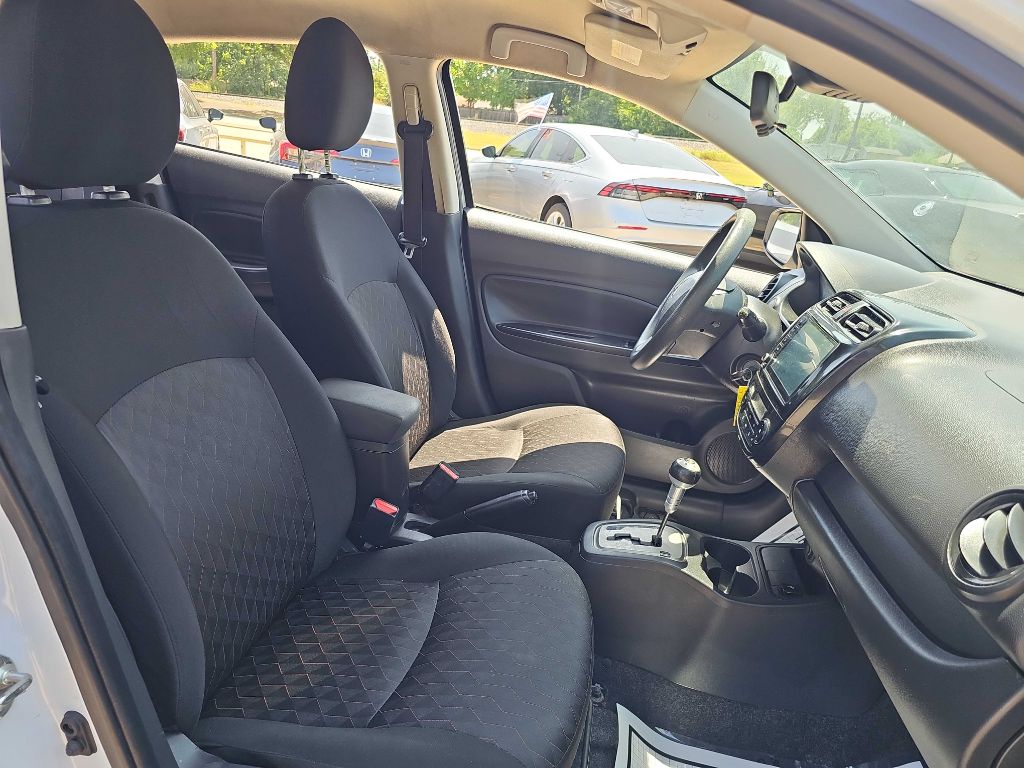 Photo 19 of this MITSUBISHI MIRAGE