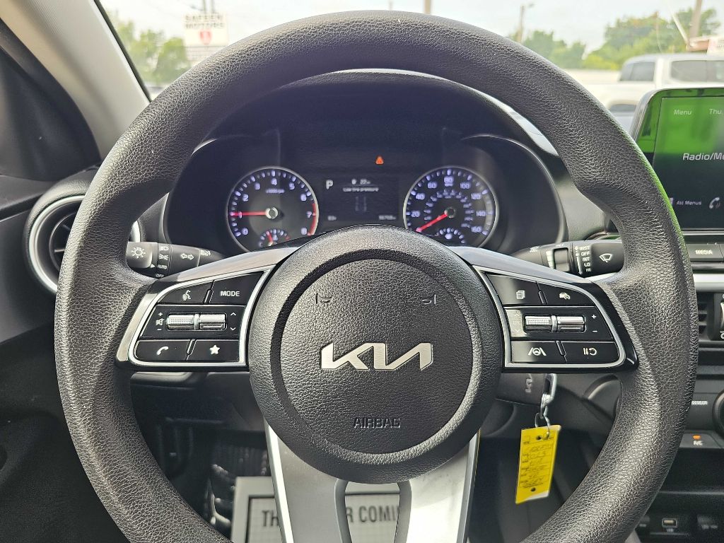 Photo 22 of this KIA FORTE